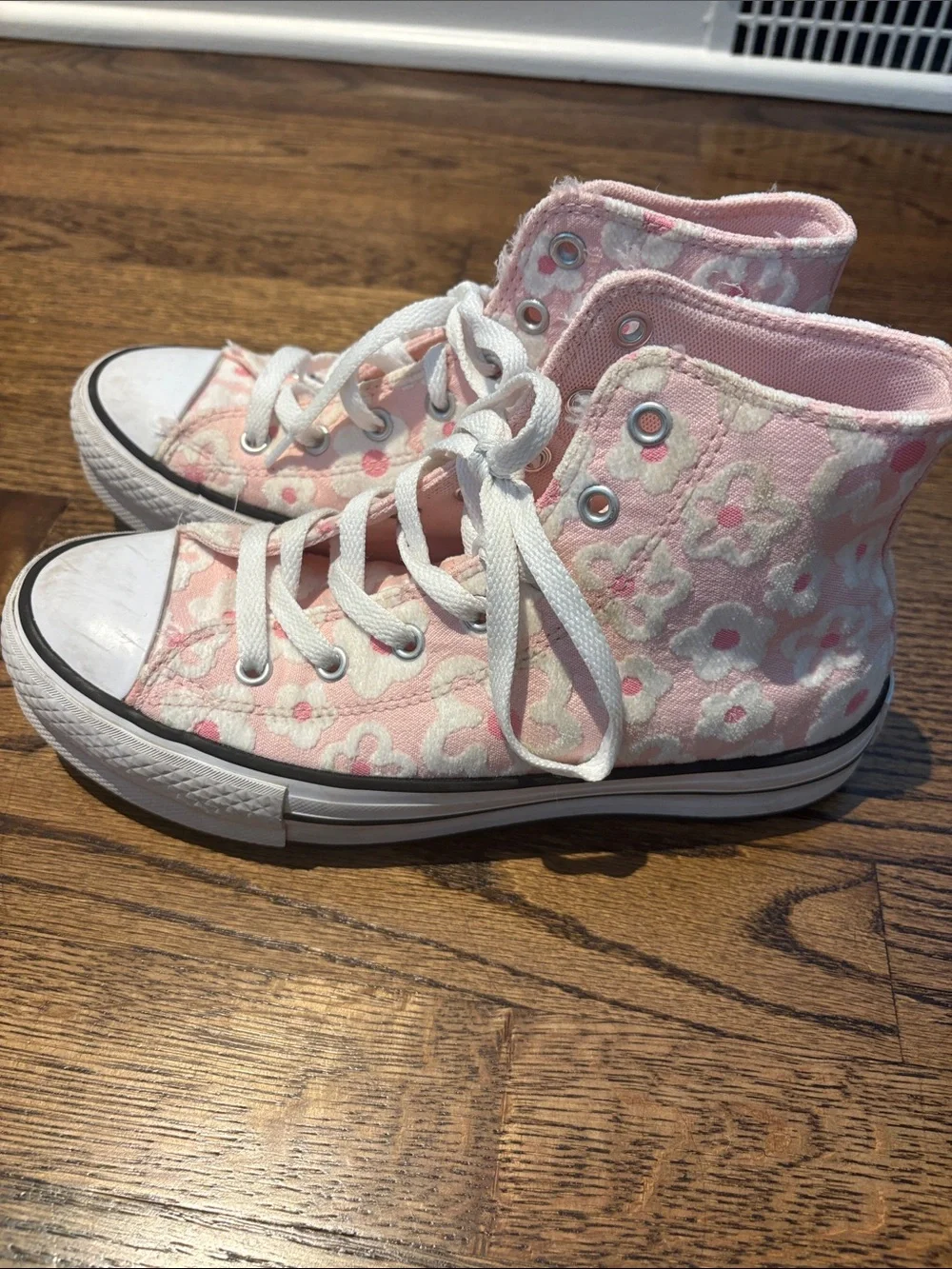 Converse pink floral platform chuck Taylor donut glaze